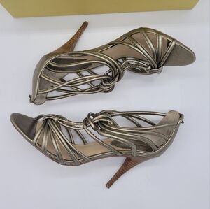 Max Studio Women's Strappy Sandal Heels Matte Gold Metallic Size 10M